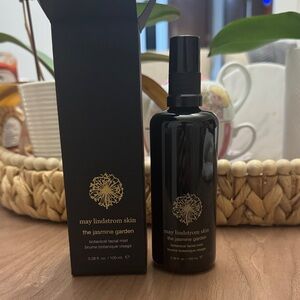 The Jasmine Garden Botanical Facial Mist - Black